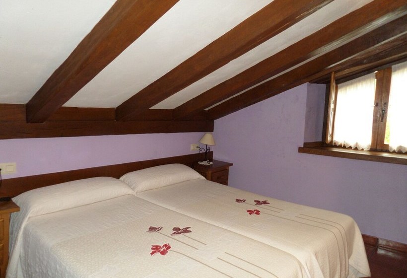 Apartamentos Rurales Las Rocas De Brez