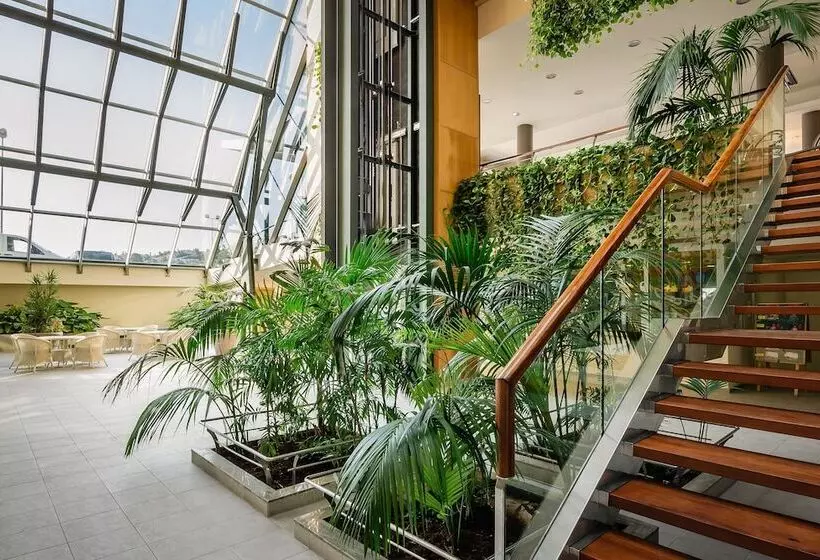 ホテル ALEGRIA Caprici Verd 4*SUP