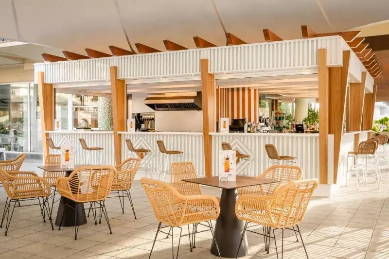 ホテル ALEGRIA Caprici Verd 4*SUP