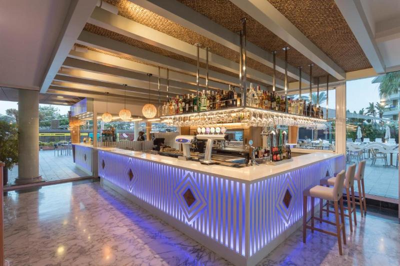 酒店 ALEGRIA Caprici Verd 4*SUP