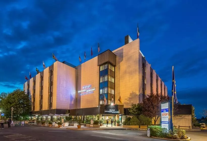 هتل Bologna Airport