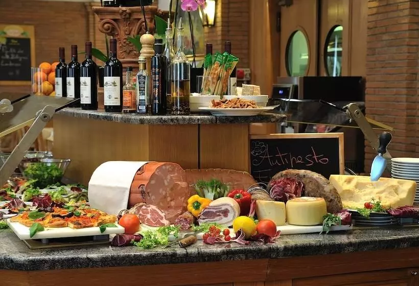 هتل Bologna Airport