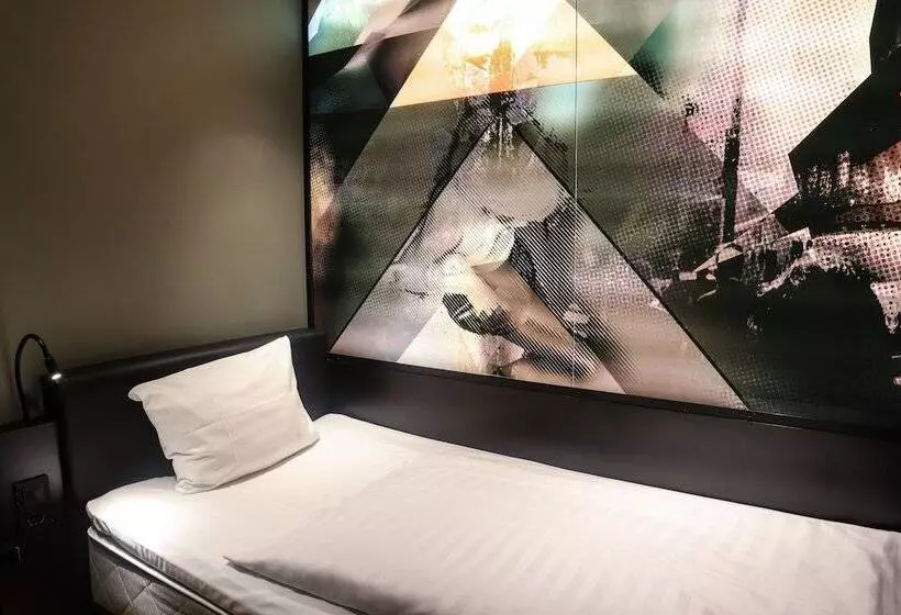 Comfort Hotel Xpress Stockholm Central