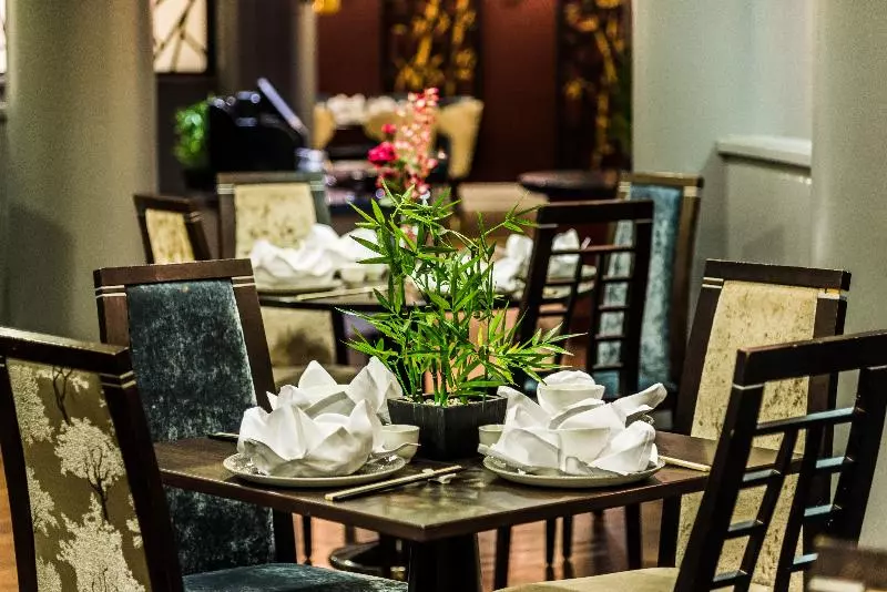 בית מלון כפרי Crowne Plaza Liverpool   John Lennon Airport, An Ihg