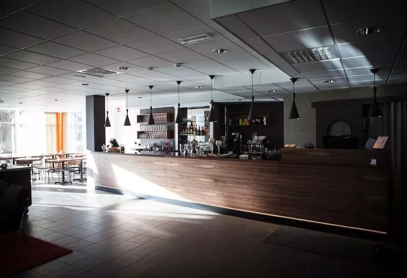 Best Western Hotel River C