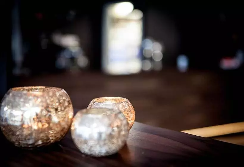 Best Western Hotel River C