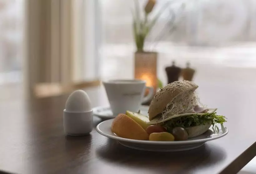 Best Western Hotel River C