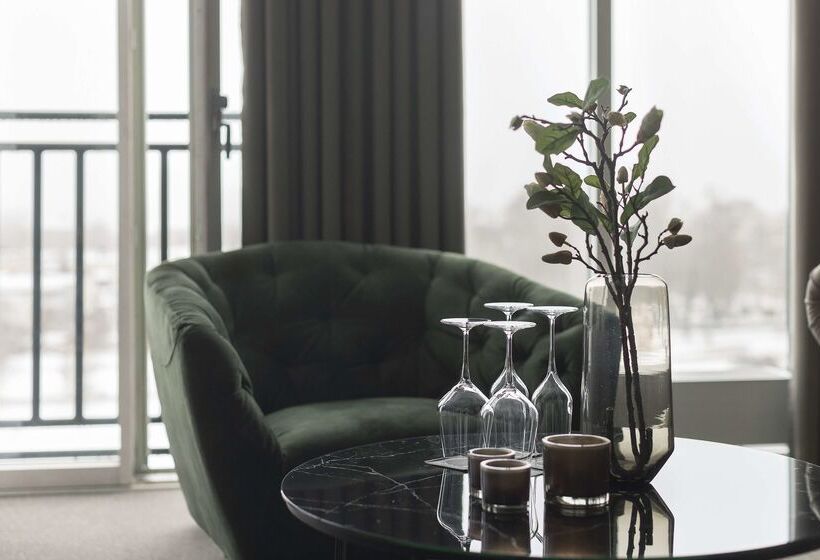 Best Western Hotel River C