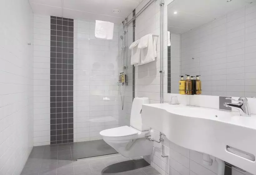 Best Western Hotel River C