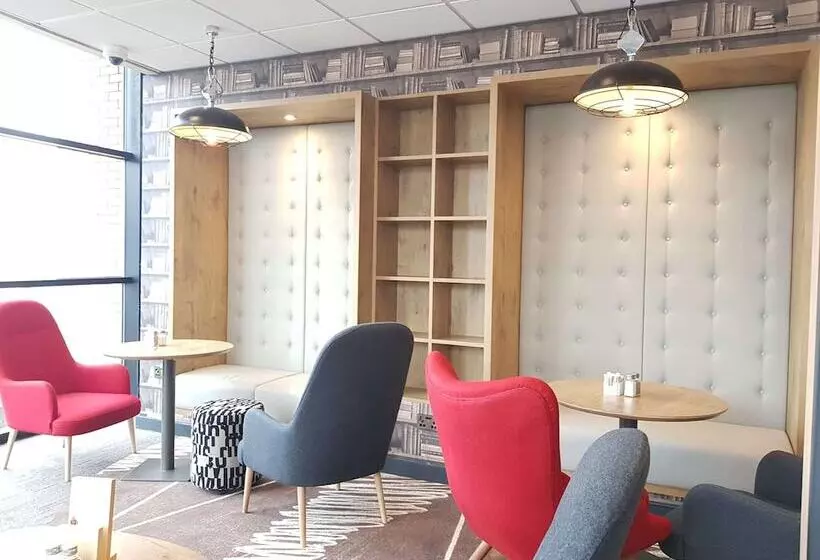 هتل Ibis Leicester