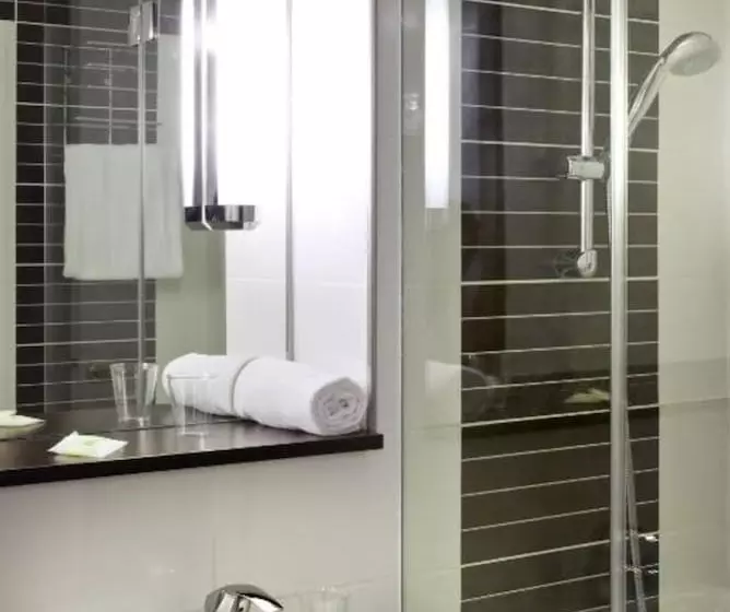 Отель Ibis Styles Périgueux Trélissac