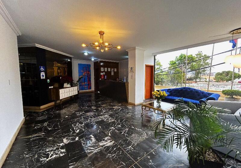 Hotel Stanford Suites