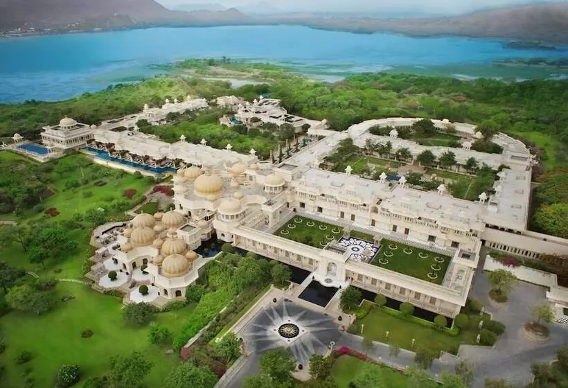 ホテル The Oberoi Udaivilas Udaipur