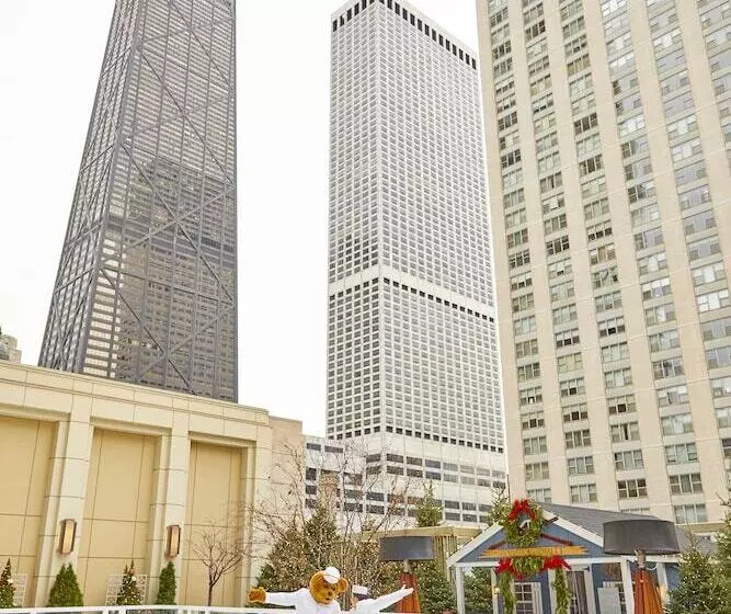 בית מלון כפרי The Peninsula Chicago