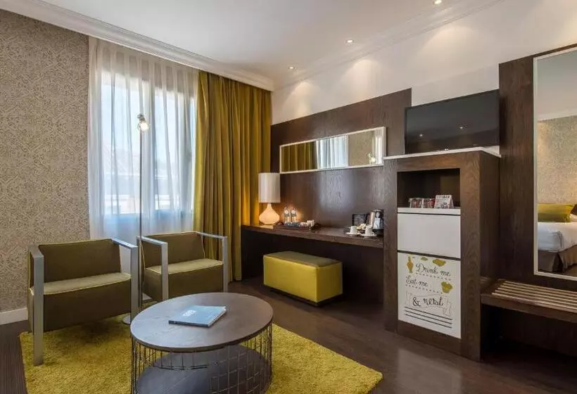 호텔 Vincci Centrum