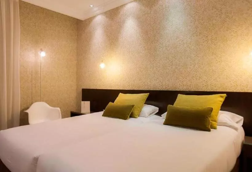 호텔 Vincci Centrum