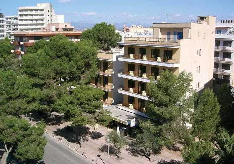 פנסיון Elegance Playa Arenal III