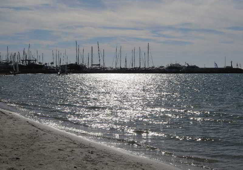 פנסיון Elegance Playa Arenal III