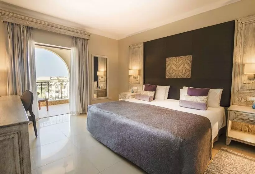 استراحتگاه Kempinski Hotel San Lawrenz