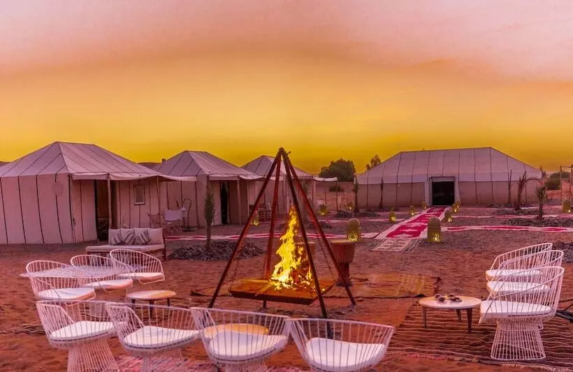 Hotelli Dihya Desert Camp