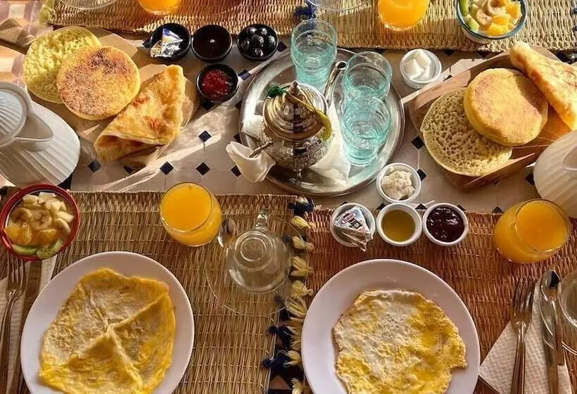 Hotelli Dihya Desert Camp