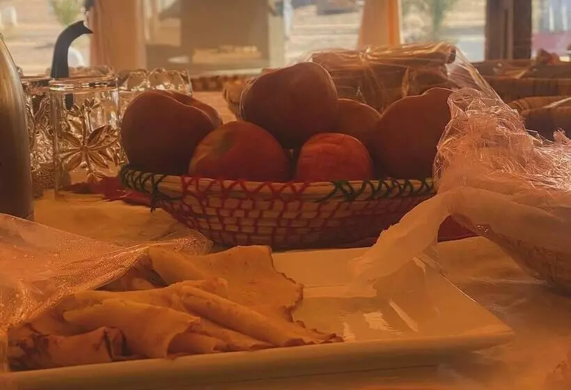 Hotelli Dihya Desert Camp