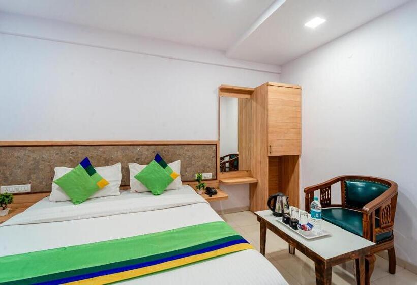 هتل Treebo Bright Plaza & Spa