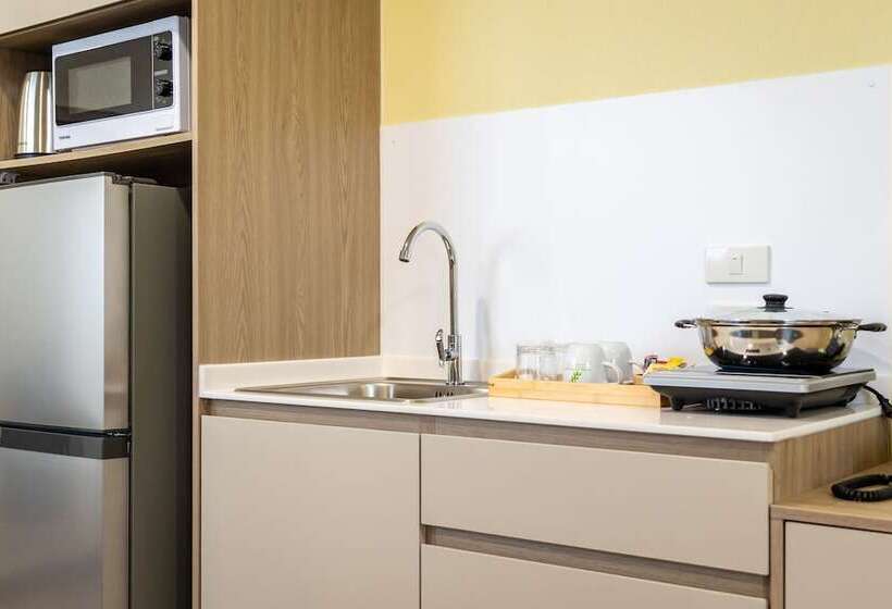 Kuretakeso Thailand Sriracha