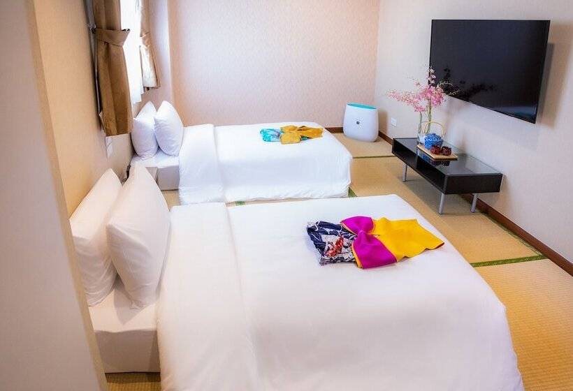 Kuretakeso Thailand Sriracha