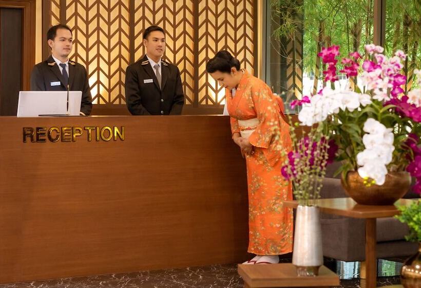 Kuretakeso Thailand Sriracha