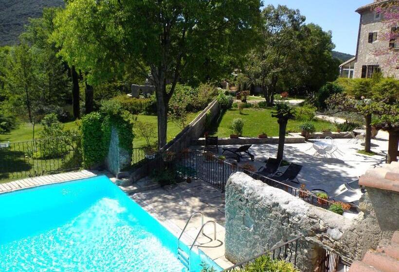 Logis Des Magnans   Le Murier