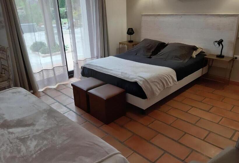 Logis Des Magnans   Le Murier