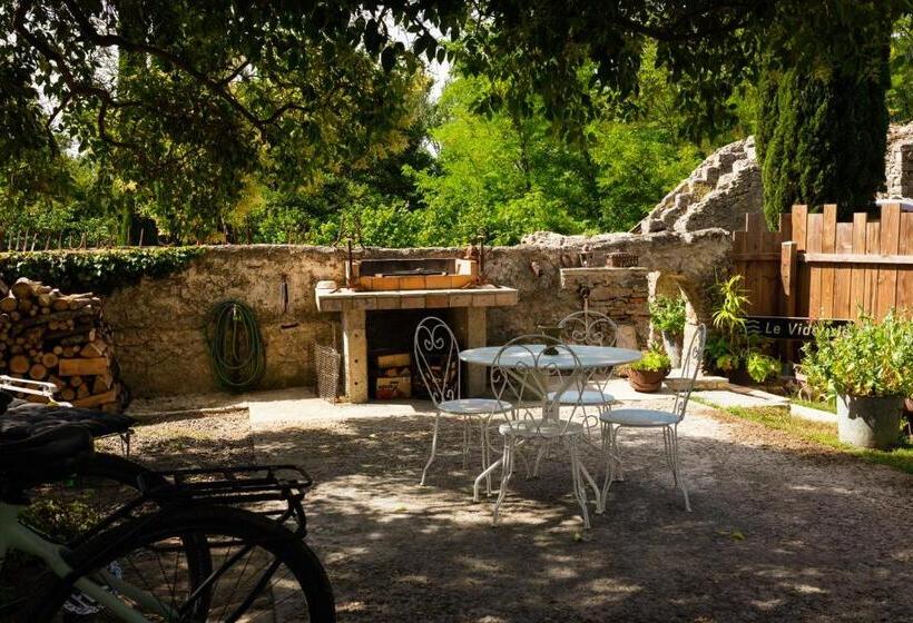 Logis Des Magnans   Le Murier