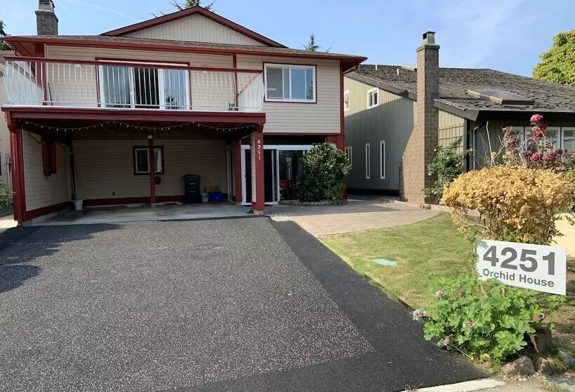 Majatalo Orchid House Near Vancouver Yvr Airport