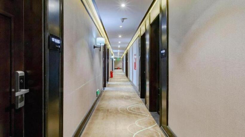 Xana Hotelle Chengdu East Railway Station Kaide Plaza