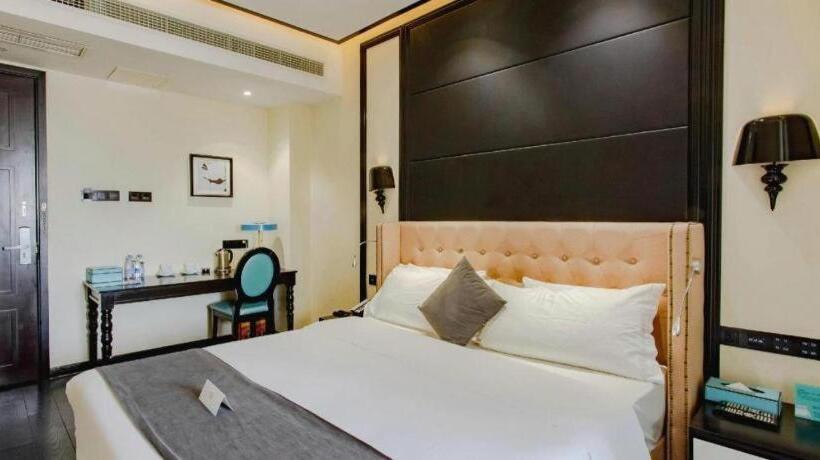 Xana Hotelle Chengdu East Railway Station Kaide Plaza