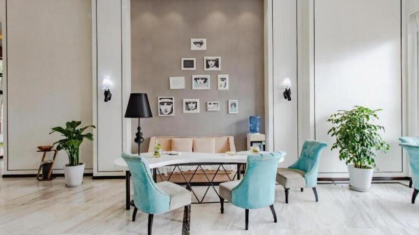 Xana Hotelle Chengdu East Railway Station Kaide Plaza