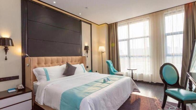 Xana Hotelle Chengdu East Railway Station Kaide Plaza