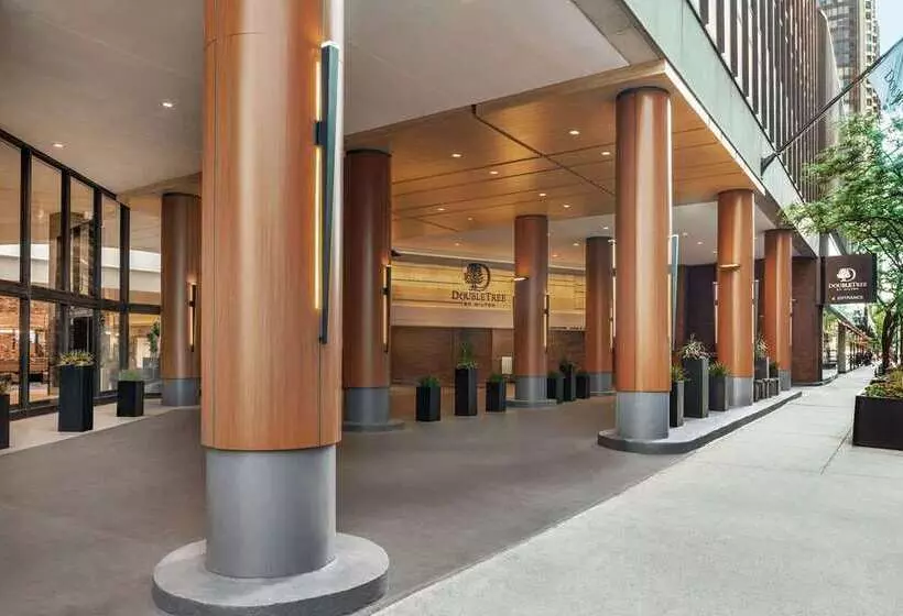 هتل Hilton Grand Vacations Club Chicago Magnificent Mile