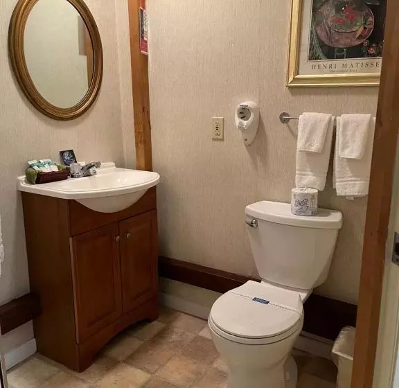 ユースホステル Vinehurst Inn & Suites