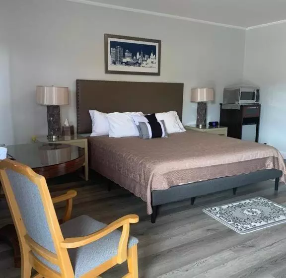 ユースホステル Vinehurst Inn & Suites