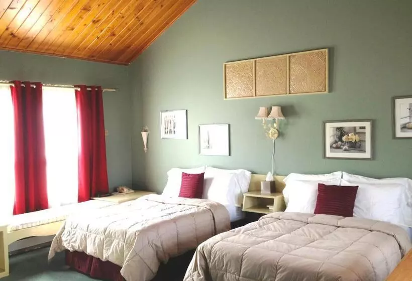 ユースホステル Vinehurst Inn & Suites