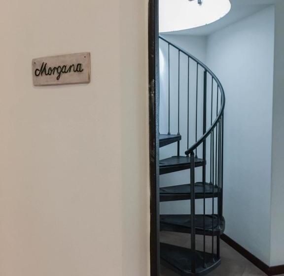 Casale La Fata Tipico Toscano Immerso Nelle Colline Tra Lucca E Versilia, 6 Appartamenti Indipenden