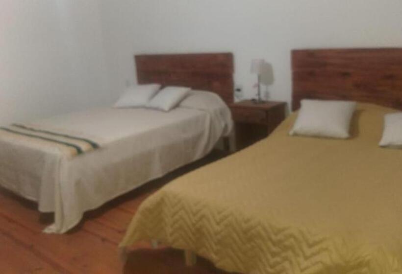 هتل Hosteria Don López