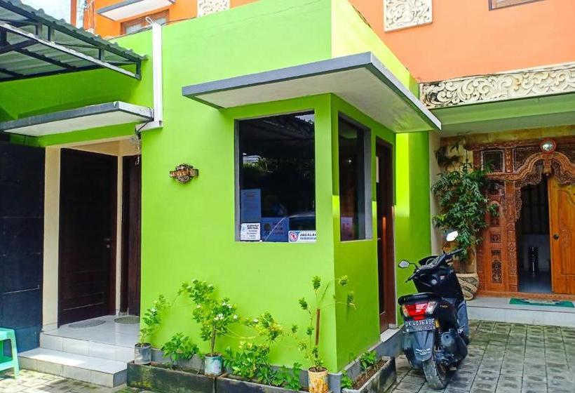 בית מלון כפרי Oyo 3190 Pondok Putra Bersaudara