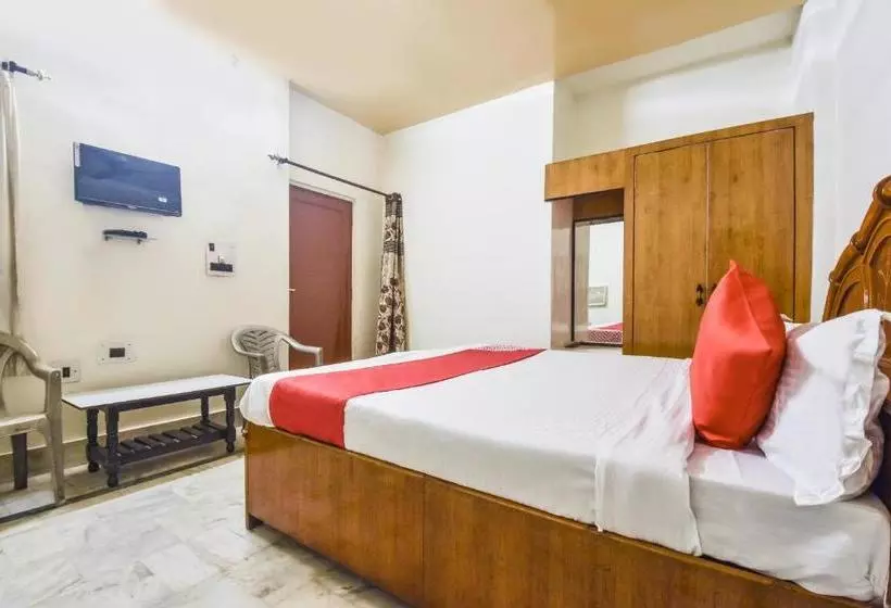 هتل Oyo 69809  Amber