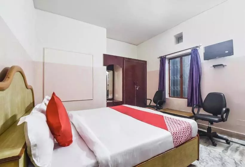 هتل Oyo 69809  Amber