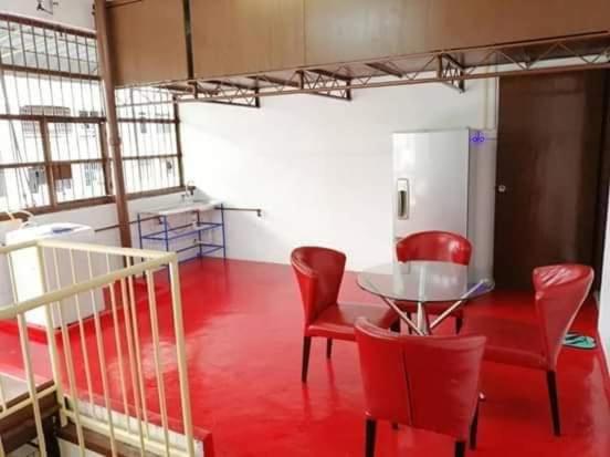 בית מלון כפרי Spot On 89769 Mirzal Guest House