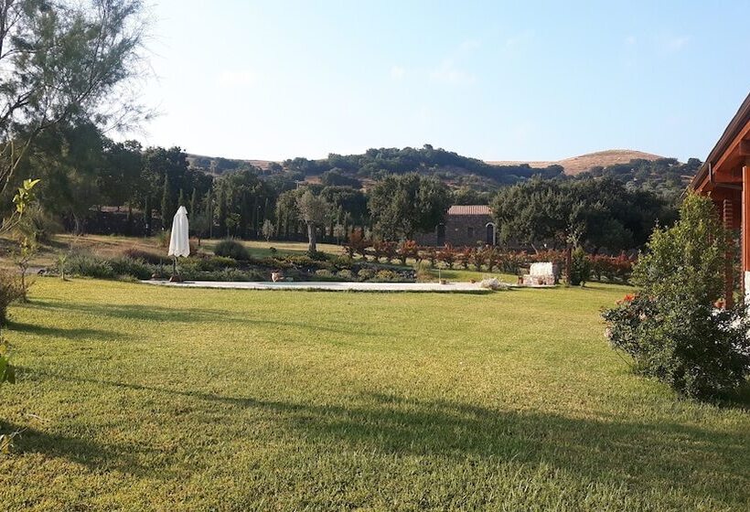 בית מלון כפרי Tenuta Sorìa