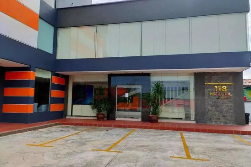 Oyo 90040 118 Motel